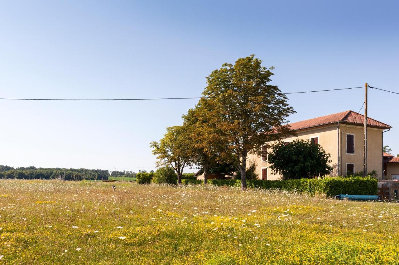 B&B Aux Petits Lardons Trie-sur-Baise Luaran gambar