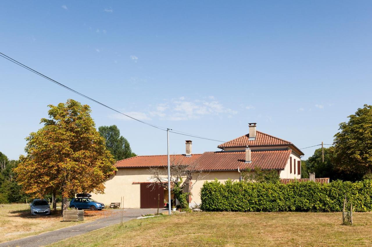 B&B Aux Petits Lardons Trie-sur-Baise Luaran gambar